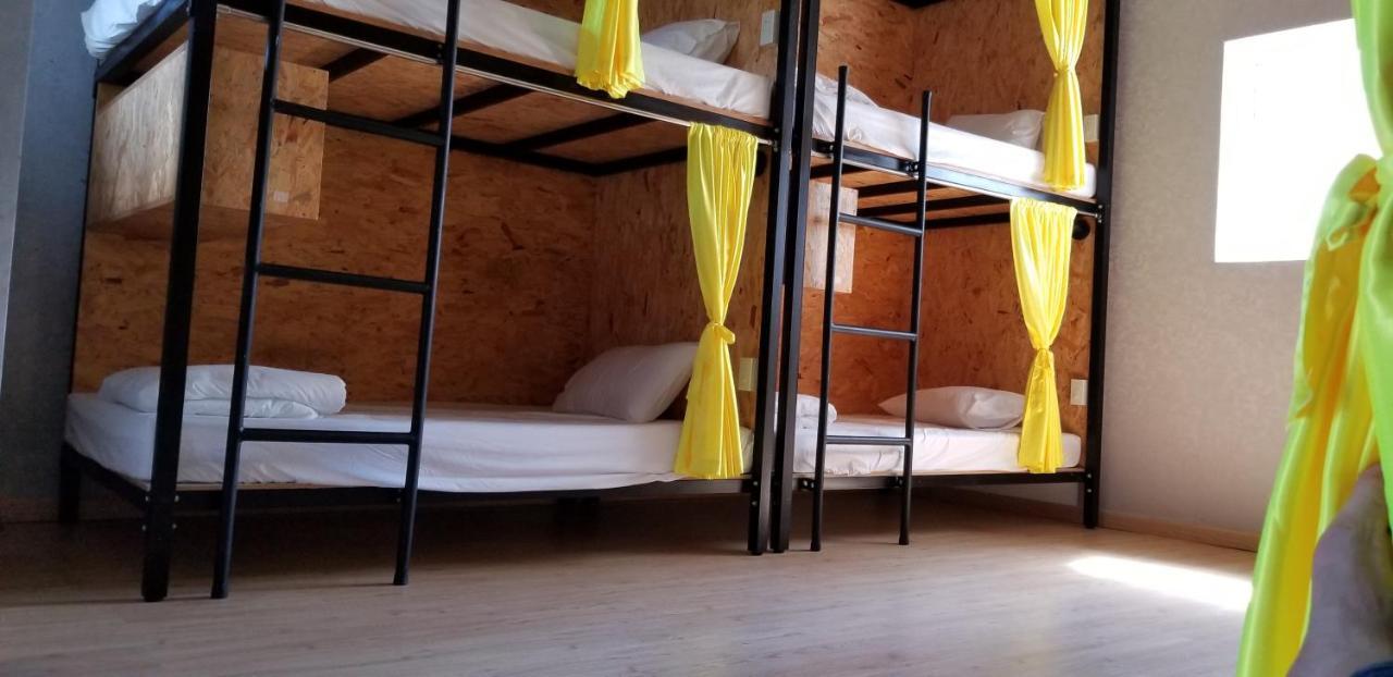 White House Hostel Nha Trang Extérieur photo